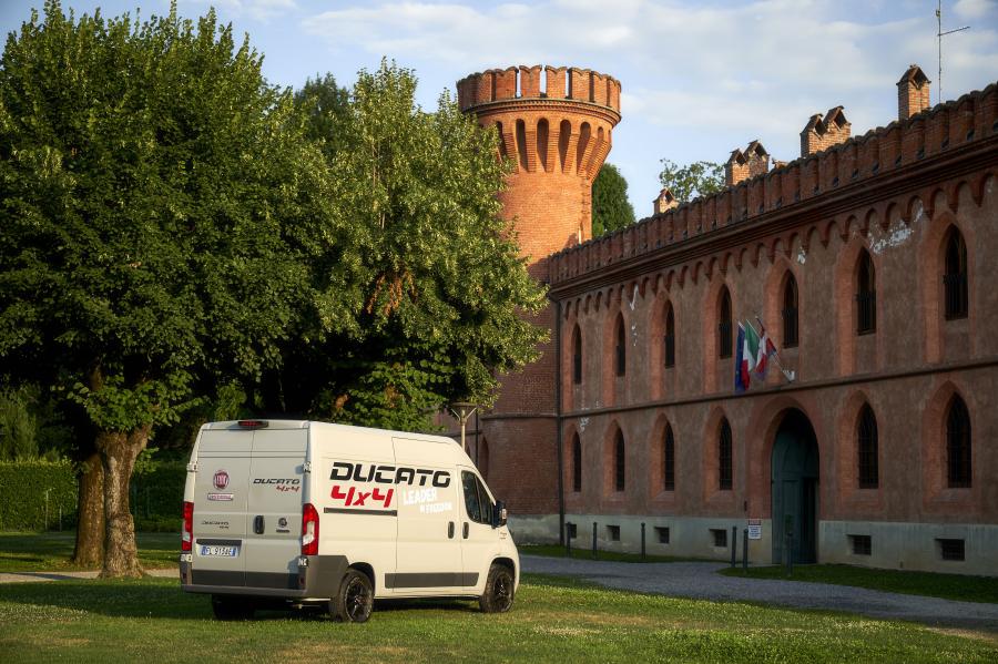  Fiat Ducato 4x4 Show Car 2017 года  (фото 19 из 21)